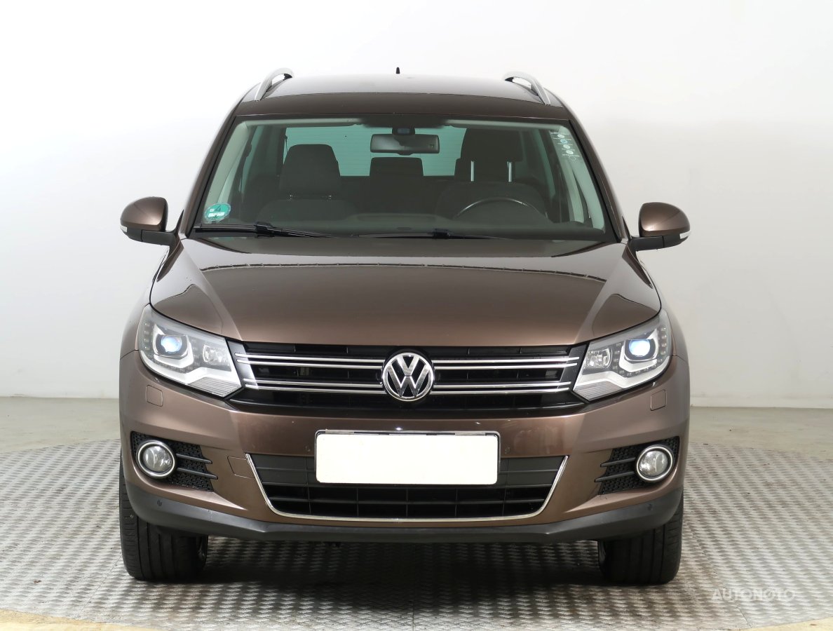 Volkswagen Tiguan, 2011 - pohled č. 2