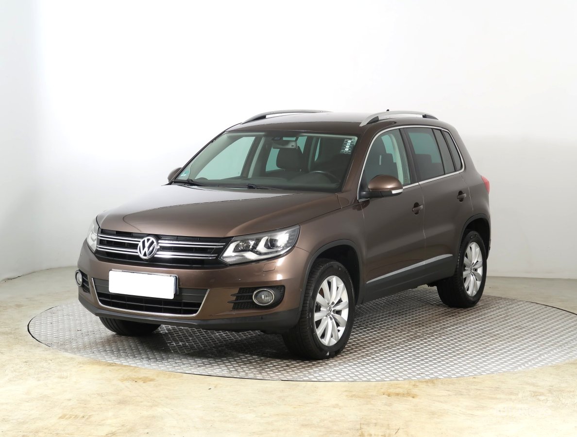 Volkswagen Tiguan, 2011 - pohled č. 3