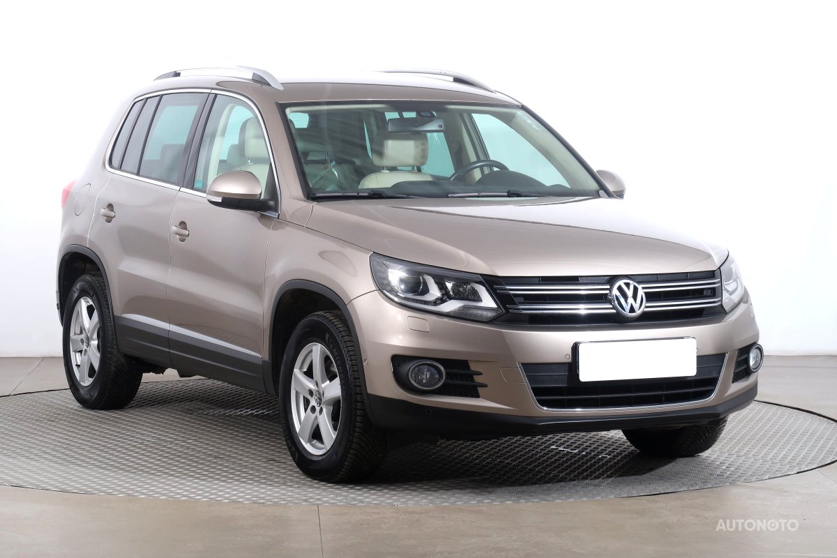 Volkswagen Tiguan, 2011 - celkový pohled