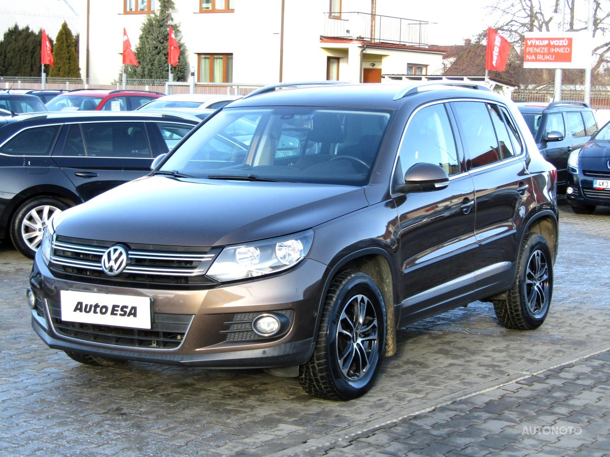 Volkswagen Tiguan, 2012 - pohled č. 3