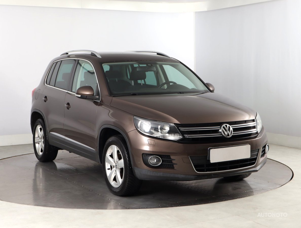 Volkswagen Tiguan, 2012 - celkový pohled