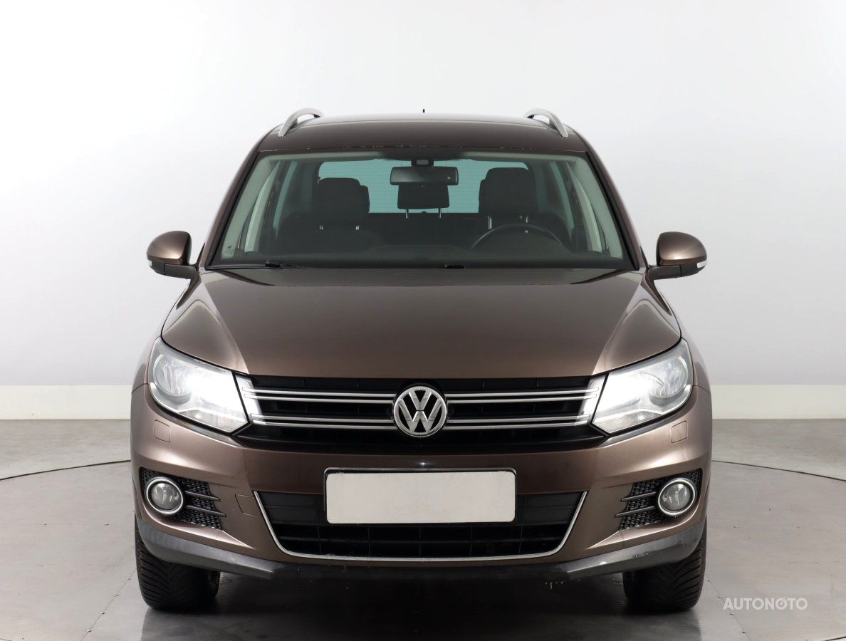 Volkswagen Tiguan, 2012 - pohled č. 2