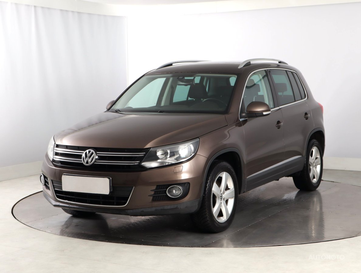 Volkswagen Tiguan, 2012 - pohled č. 3