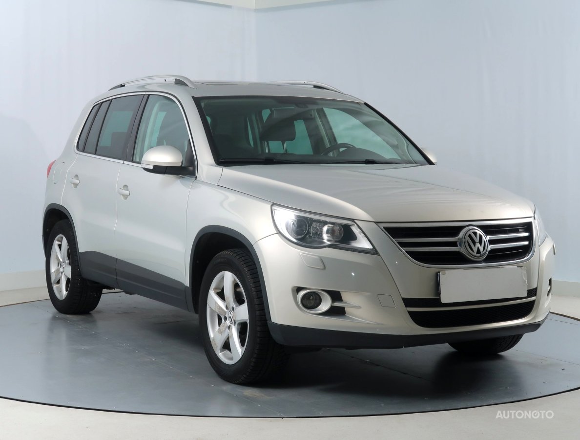Volkswagen Tiguan, 2011 - celkový pohled