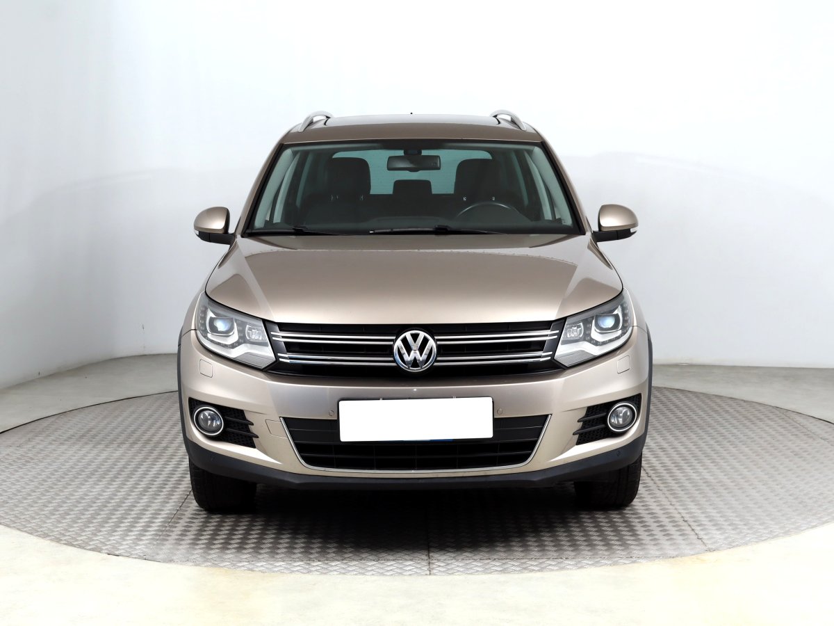 Volkswagen Tiguan, 2012 - pohled č. 2