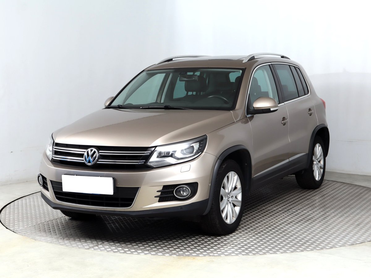 Volkswagen Tiguan, 2012 - pohled č. 3