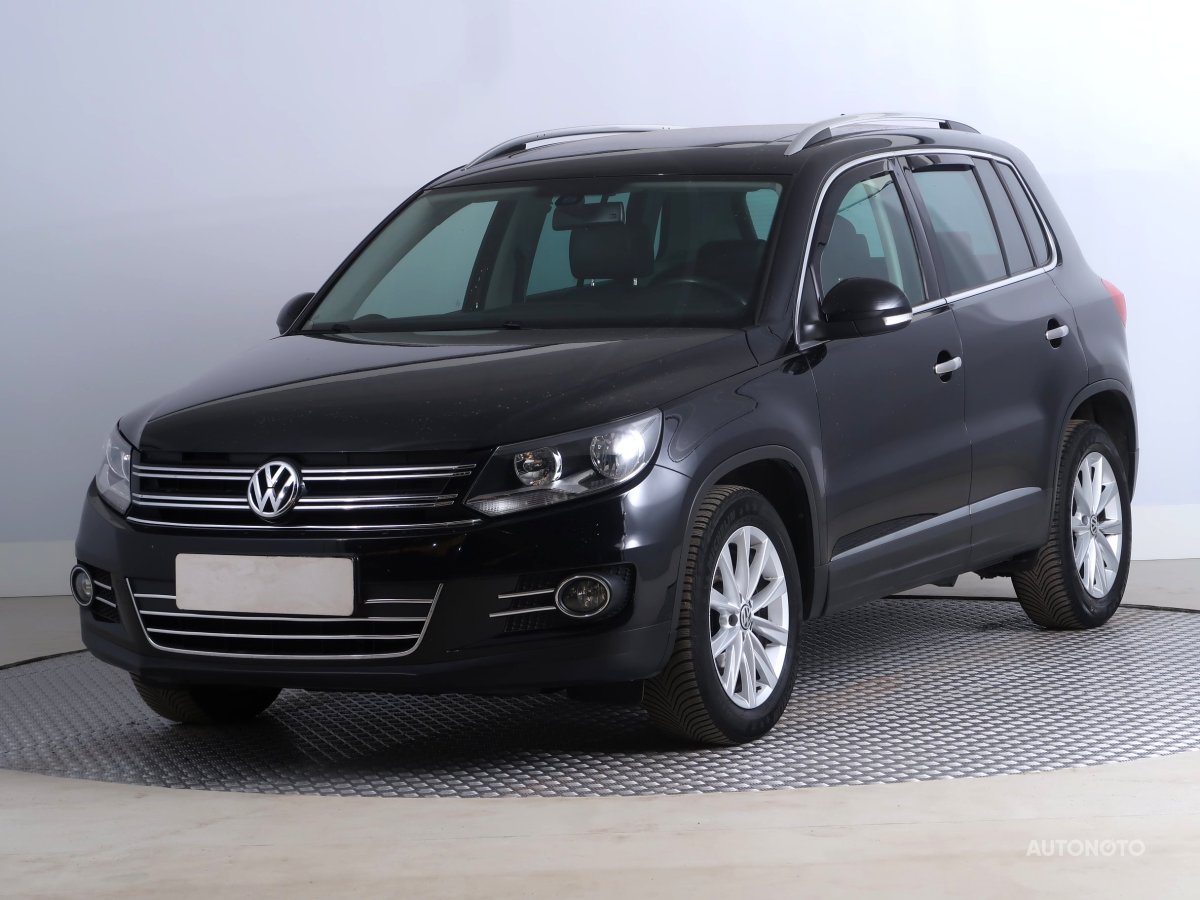 Volkswagen Tiguan, 2015 - pohled č. 3