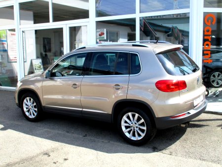 Volkswagen Tiguan, 2012 - pohled č. 3