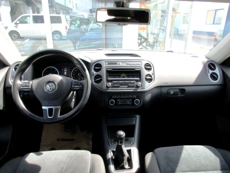 Volkswagen Tiguan, 2012 - pohled č. 9