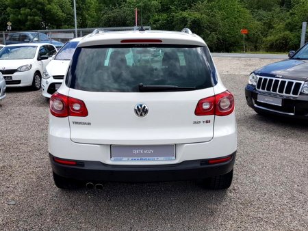 Volkswagen Tiguan, 2010 - pohled č. 6