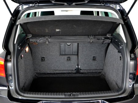 Volkswagen Tiguan, 2015 - pohled č. 6