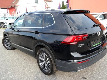 Volkswagen Tiguan, 2018 - pohled č. 4