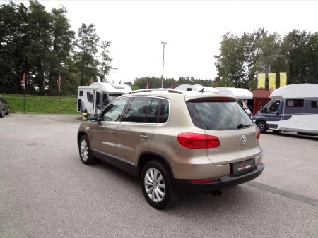 Volkswagen Tiguan, 2012 - pohled č. 4