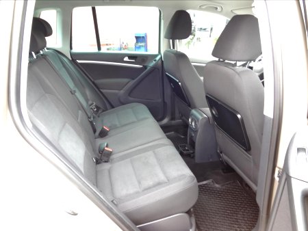 Volkswagen Tiguan, 2012 - pohled č. 6