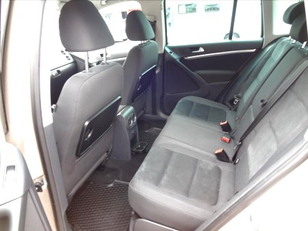 Volkswagen Tiguan, 2012 - pohled č. 8