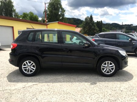 Volkswagen Tiguan, 2008 - pohled č. 2