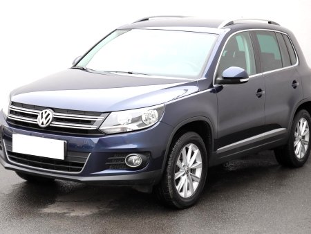 Volkswagen Tiguan, 2012 - pohled č. 3