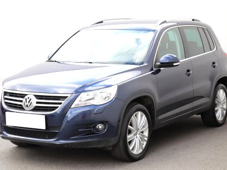 Volkswagen Tiguan, 2010 - pohled č. 3