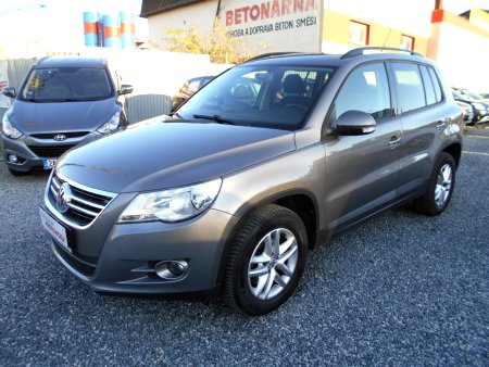 Volkswagen Tiguan, 2010