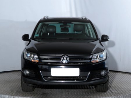 Volkswagen Tiguan, 2012 - pohled č. 2