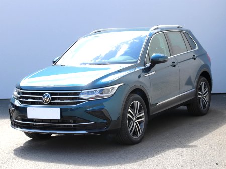 Volkswagen Tiguan, 2021 - pohled č. 3