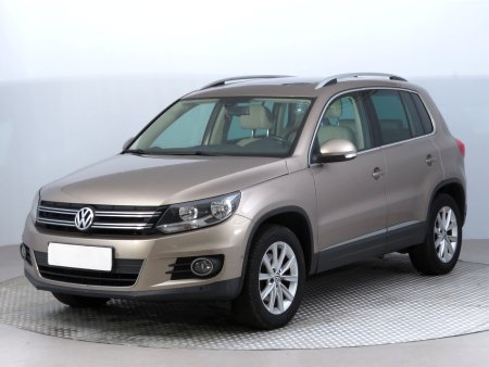 Volkswagen Tiguan, 2012 - pohled č. 3