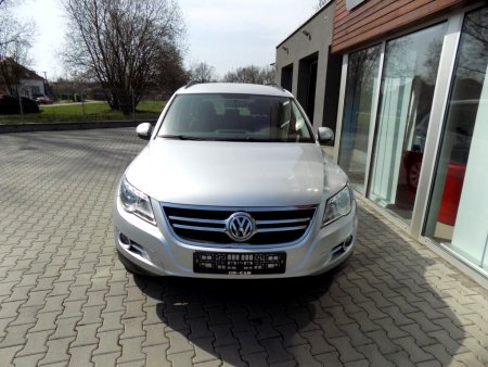 Volkswagen Tiguan, 2011 - pohled č. 2