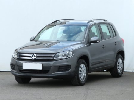 Volkswagen Tiguan, 2012 - pohled č. 3