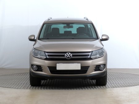 Volkswagen Tiguan, 2011 - pohled č. 2