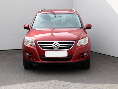Volkswagen Tiguan, 2011 - pohled č. 2
