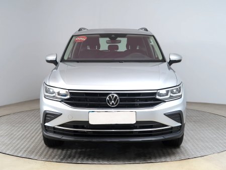 Volkswagen Tiguan, 2021 - pohled č. 2