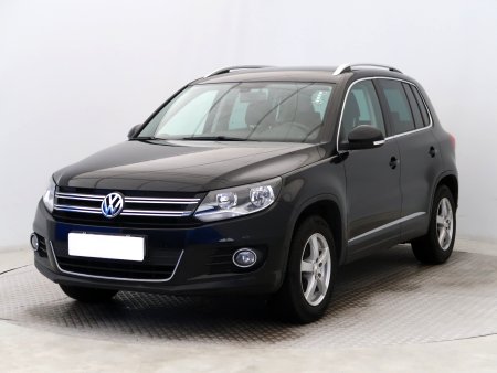 Volkswagen Tiguan, 2012 - pohled č. 3