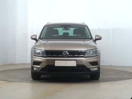 Volkswagen Tiguan, 2016 - pohled č. 2