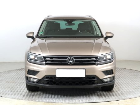 Volkswagen Tiguan, 2019 - pohled č. 2