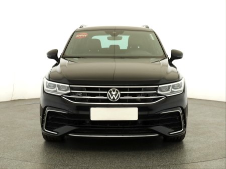 Volkswagen Tiguan, 2021 - pohled č. 2