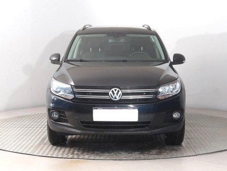 Volkswagen Tiguan, 2011 - pohled č. 2