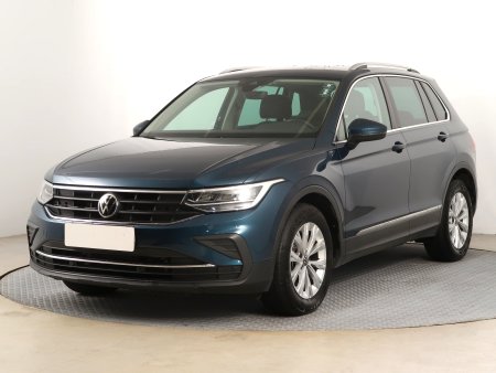 Volkswagen Tiguan, 2021 - pohled č. 3