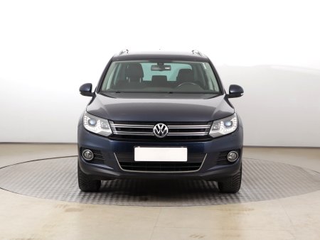 Volkswagen Tiguan, 2012 - pohled č. 2
