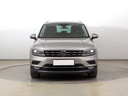 Volkswagen Tiguan, 2020 - pohled č. 2