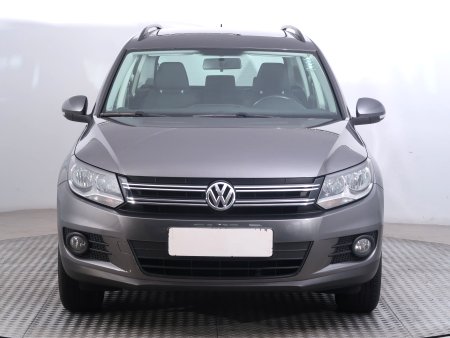 Volkswagen Tiguan, 2011 - pohled č. 2