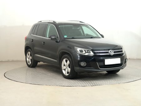 Volkswagen Tiguan, 2012