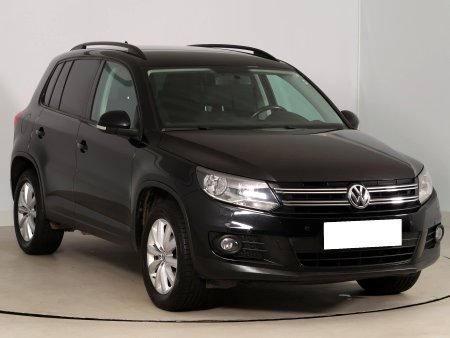 Volkswagen Tiguan, 2012