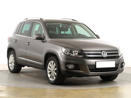 Volkswagen Tiguan, 2012