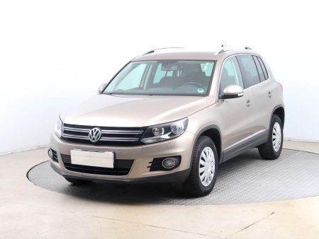 Volkswagen Tiguan, 2012 - pohled č. 3