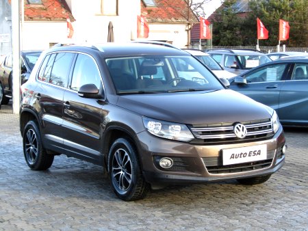 Volkswagen Tiguan, 2012