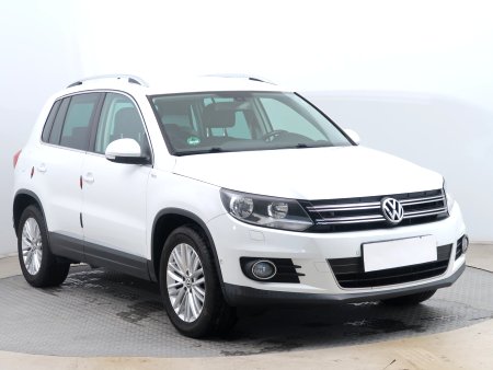 Volkswagen Tiguan, 2015