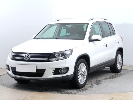 Volkswagen Tiguan, 2015 - pohled č. 3