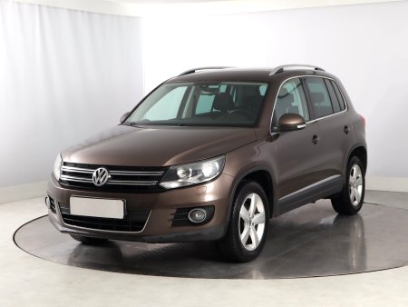 Volkswagen Tiguan, 2012 - pohled č. 3