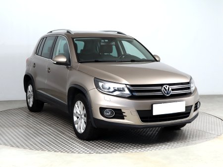 Volkswagen Tiguan, 2012