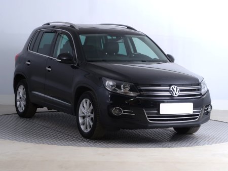 Volkswagen Tiguan, 2015